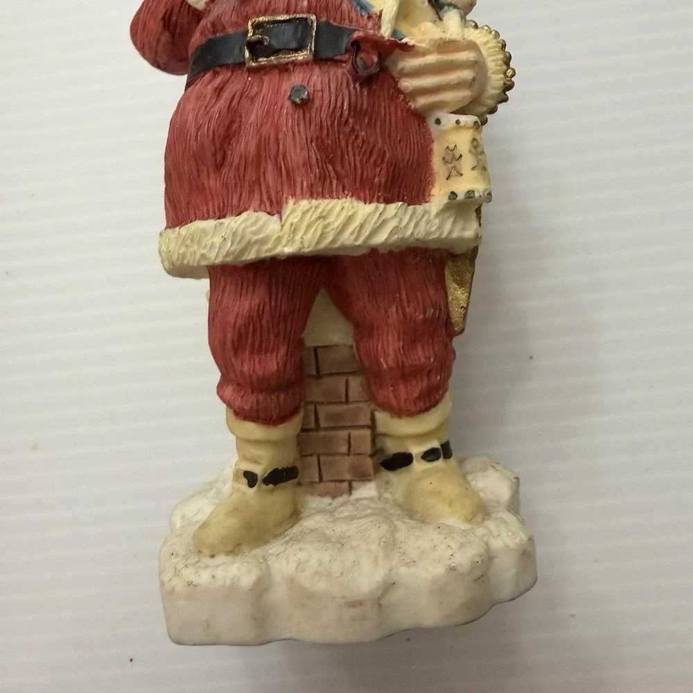 Vintage 1992 Santa By Chimney With Gift Sack Smoking Pipe Resin Figurine